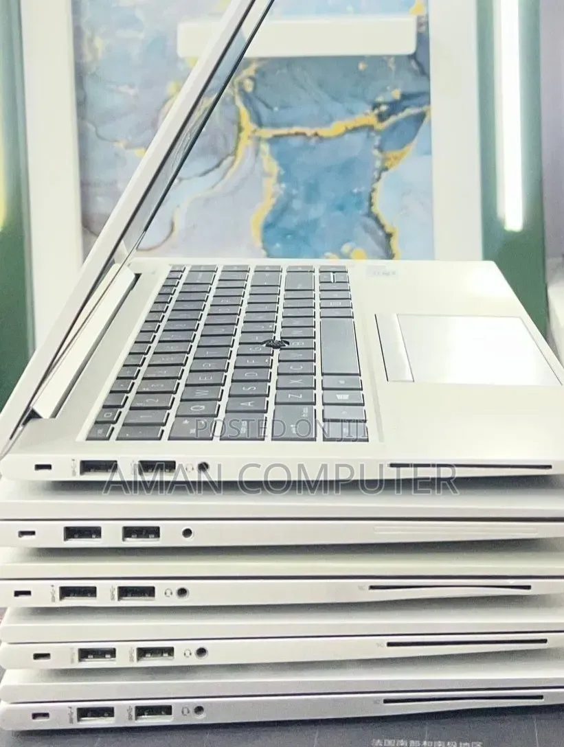 New Laptop HP EliteBook 840 G7 16GB Intel Core i7 SSD 512GB