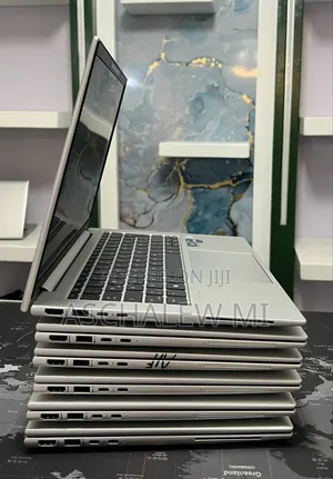 New Laptop HP EliteBook 840 G9 16GB Intel Core i7 SSD 512GB