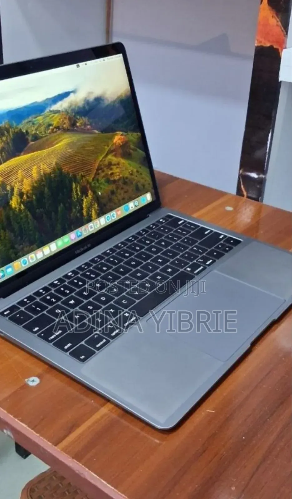 New Laptop Apple MacBook 8GB Apple M1 SSD 128GB