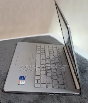 New Laptop HP Stream Notebook 16GB Intel Core i7 SSD 512GB
