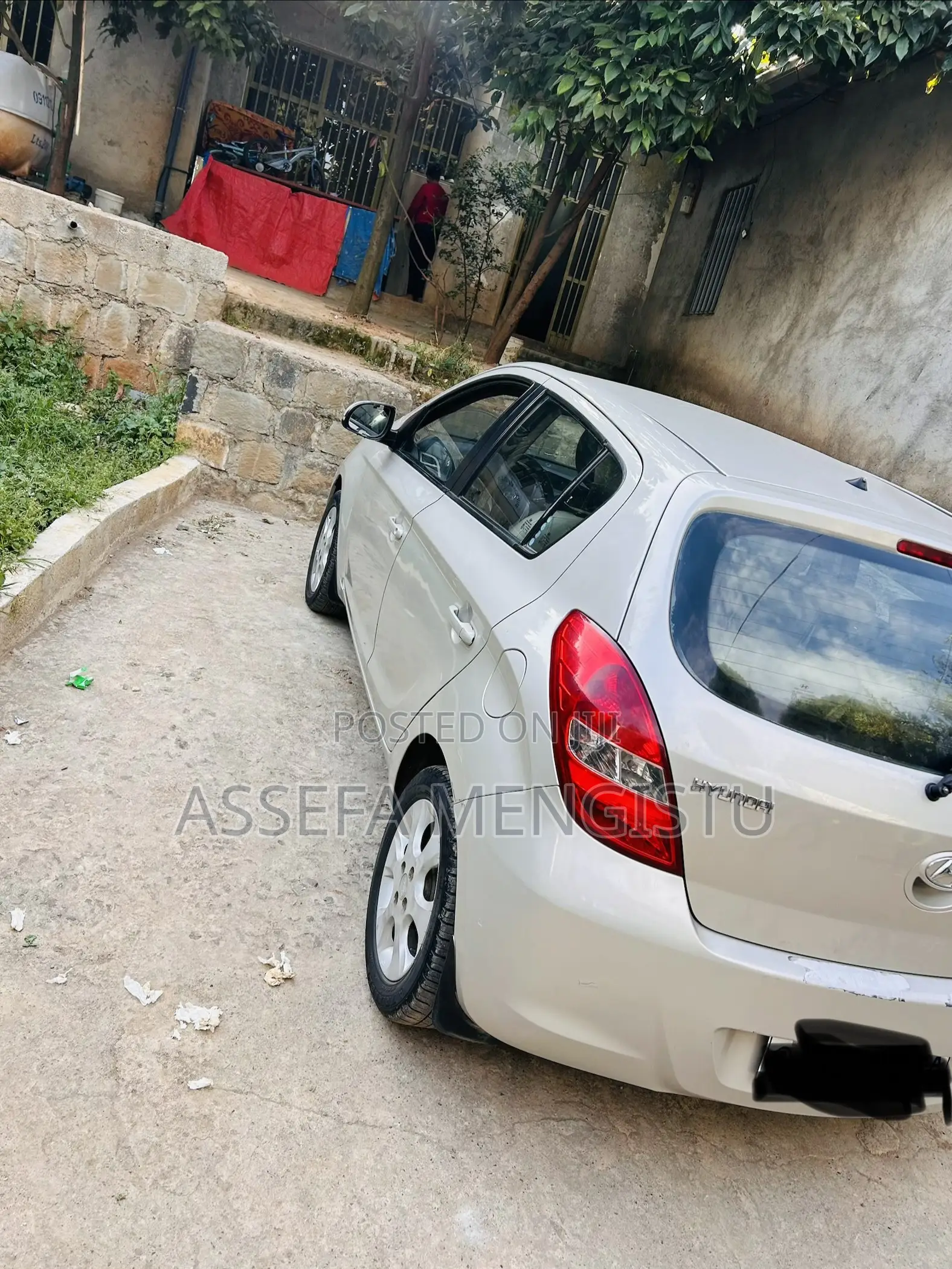 Hyundai i20 1.4 U2 CRDi Diesel (MT) 2012 Silver