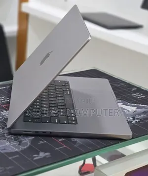 New Laptop Apple MacBook Pro 2023 M2 Pro 16GB Apple M2 SSD 1T