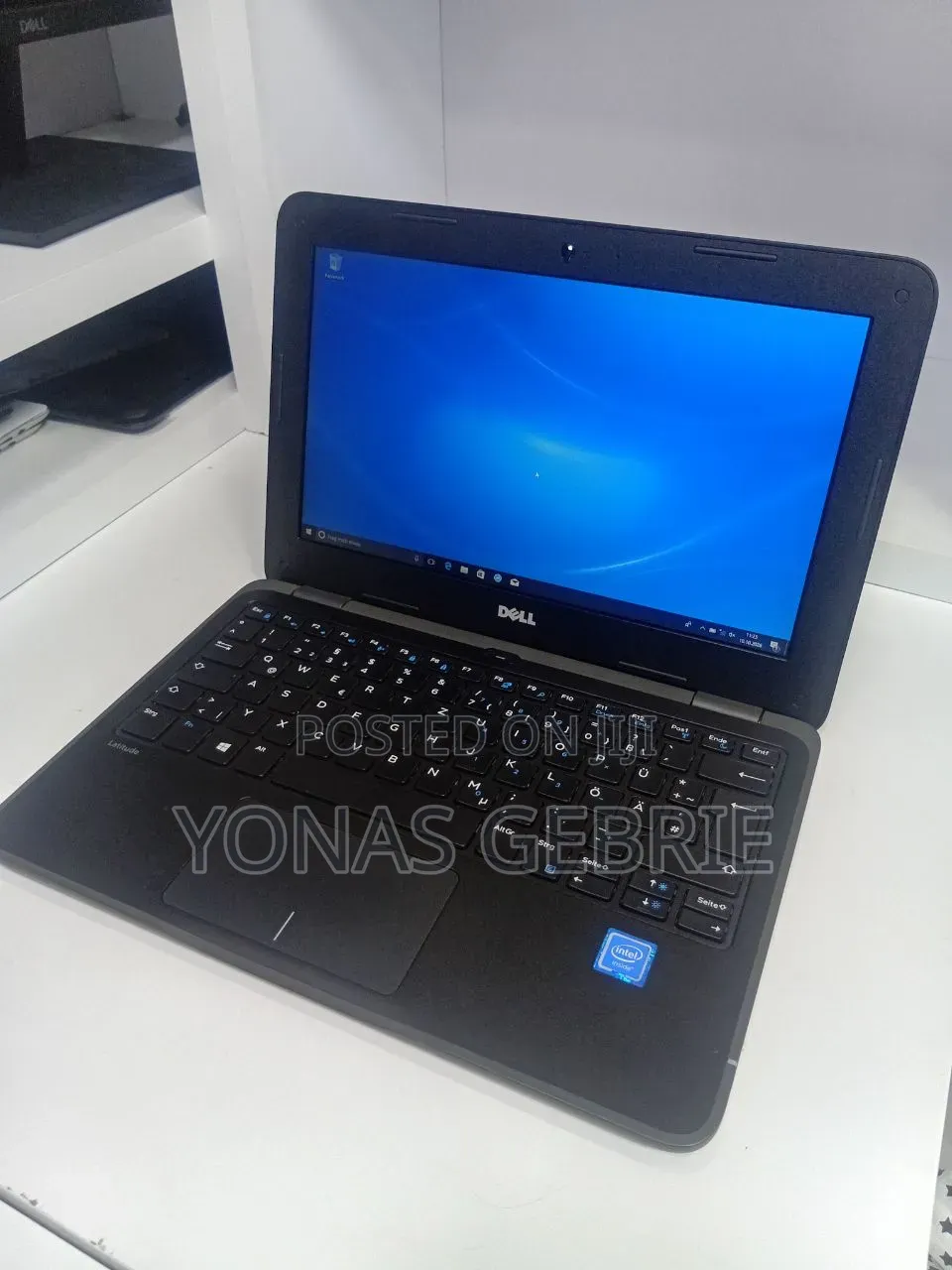 New Laptop Dell 4GB Intel Pentium SSD 500GB