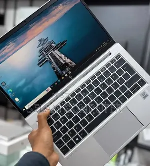 New Laptop HP EliteBook 830 8GB Intel Core i5 SSD 512GB