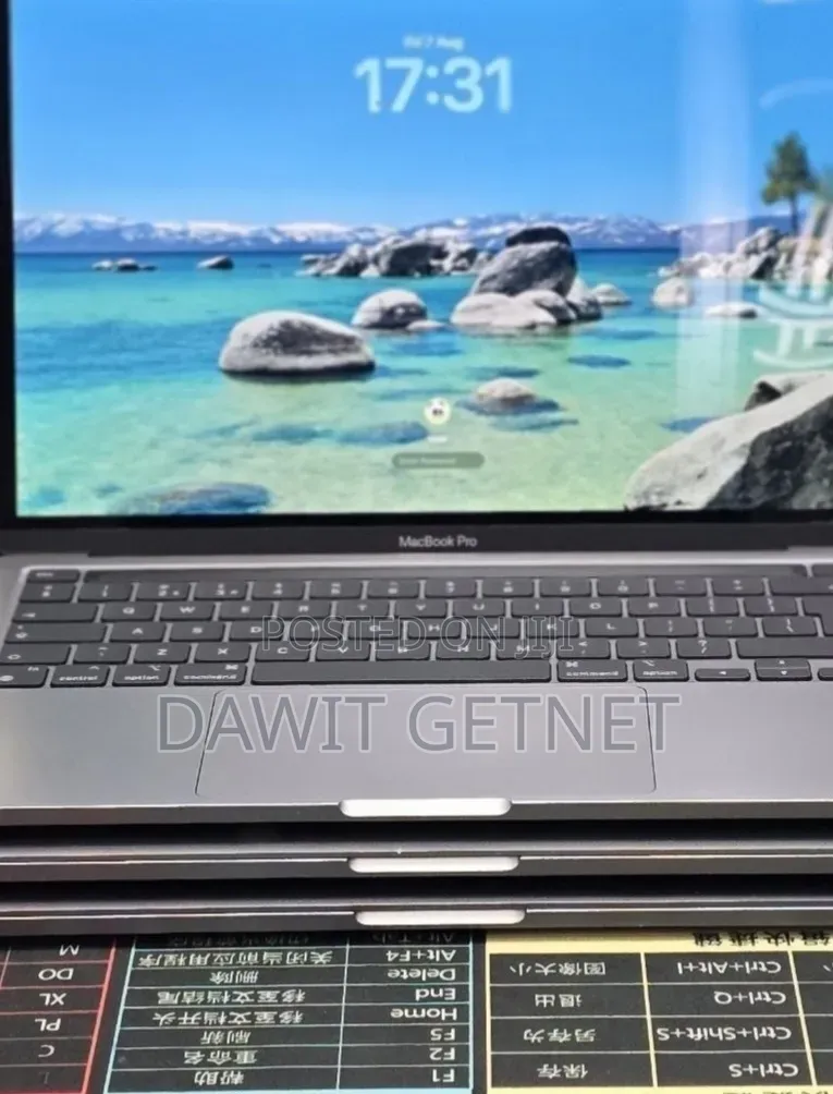 New Laptop Apple MacBook Pro 2020 8GB Apple M1 SSD 512GB