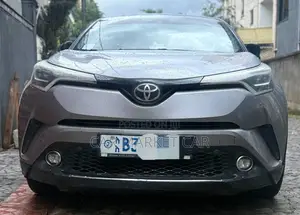 Toyota C-HR 2017 Silver