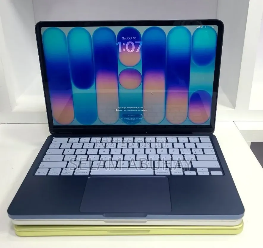 New Laptop Lenovo Yoga Slim 7 32GB Intel Core Ultra 7 SSD 1T