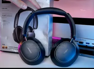 UGREEN Studio Pro Hybrid Active Noise-Cancelling Headphone