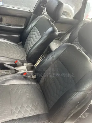 Toyota Corolla Hatchback SE 2026 Gray