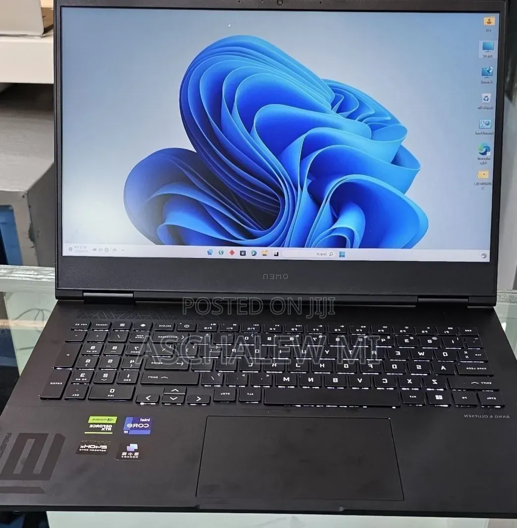 New Laptop HP Omen 16 16GB Intel Core i9 SSD 1T