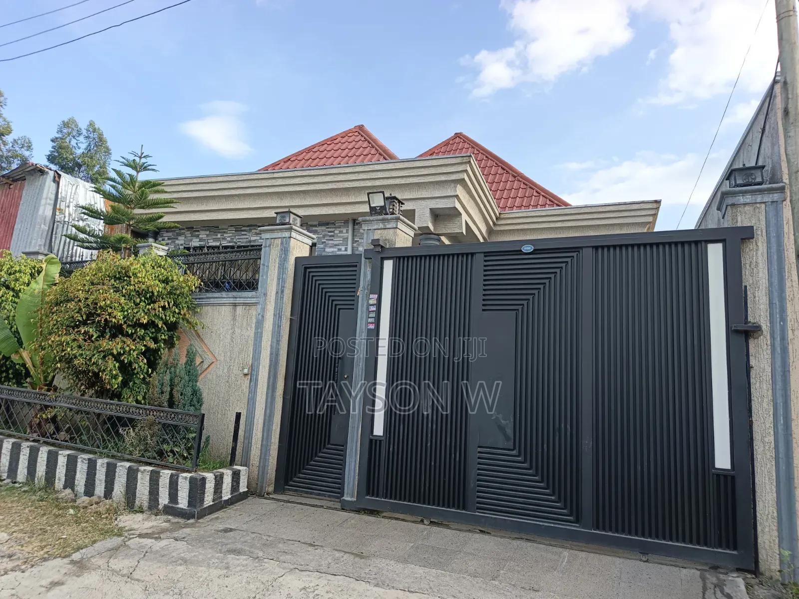 3bdrm Villa in Addis Ababa, Bole for sale