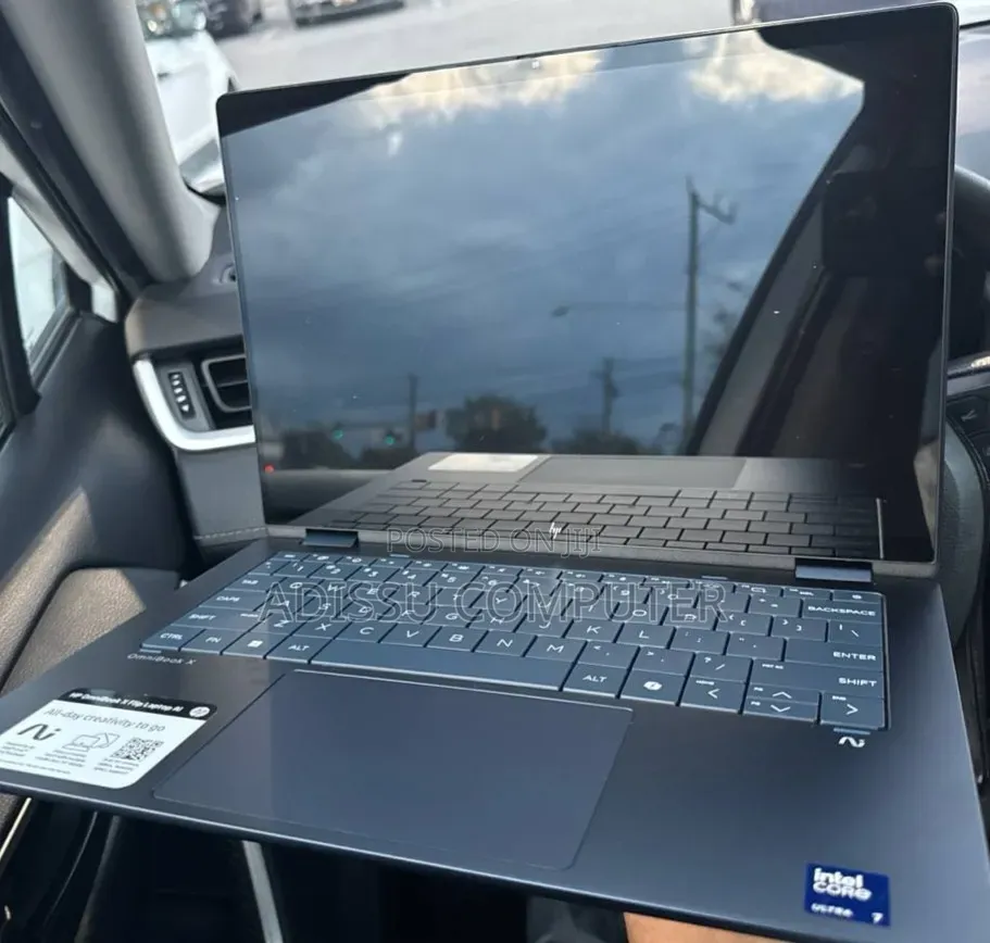 New Laptop HP OmniBook 5 14" 16GB Intel Core Ultra 7 SSD 1T