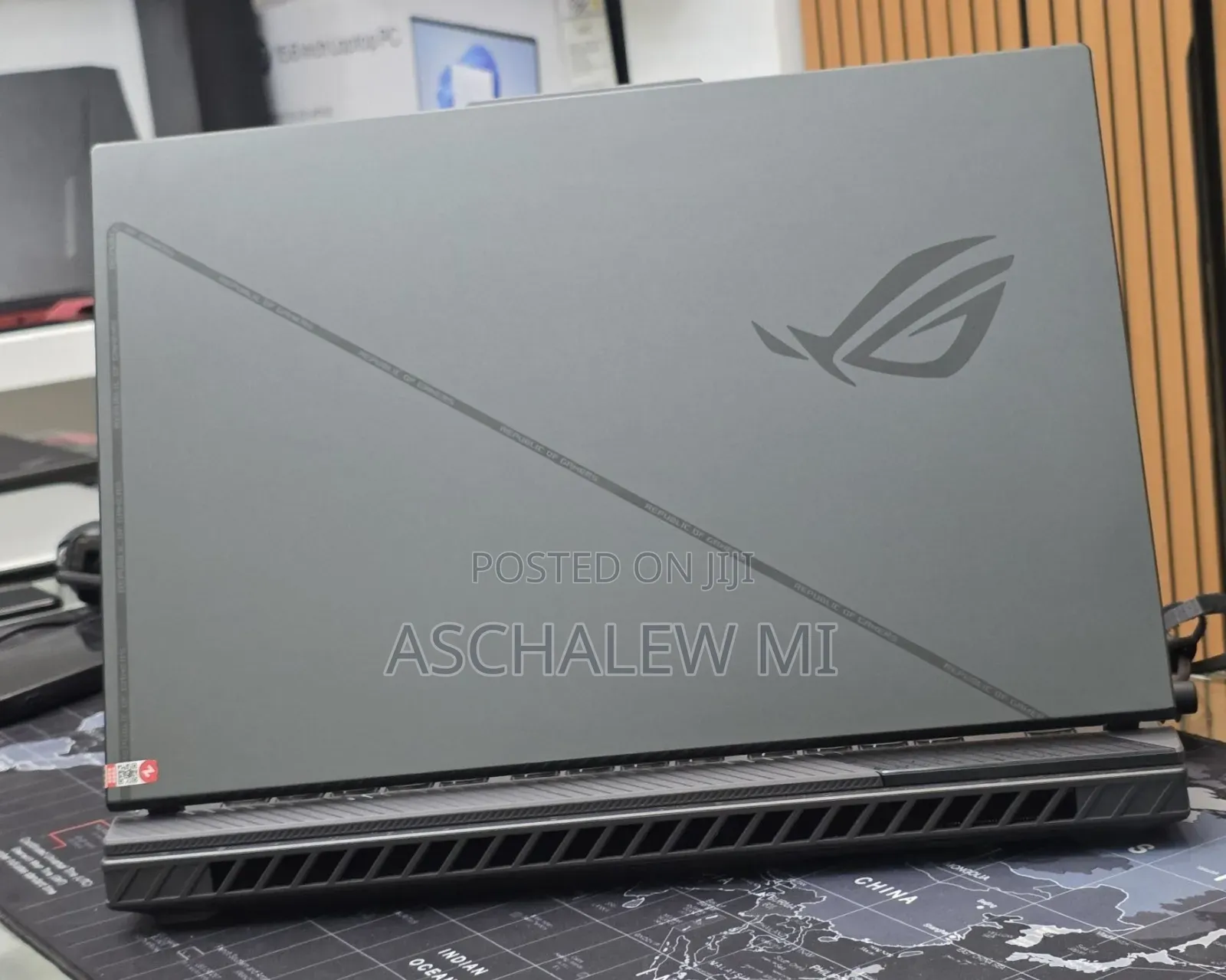 New Laptop Asus ROG Strix G16 16GB Intel Core i9 SSD 1T