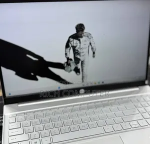 New Laptop HP Pavilion 15 16GB Intel Core i5 SSD 1T