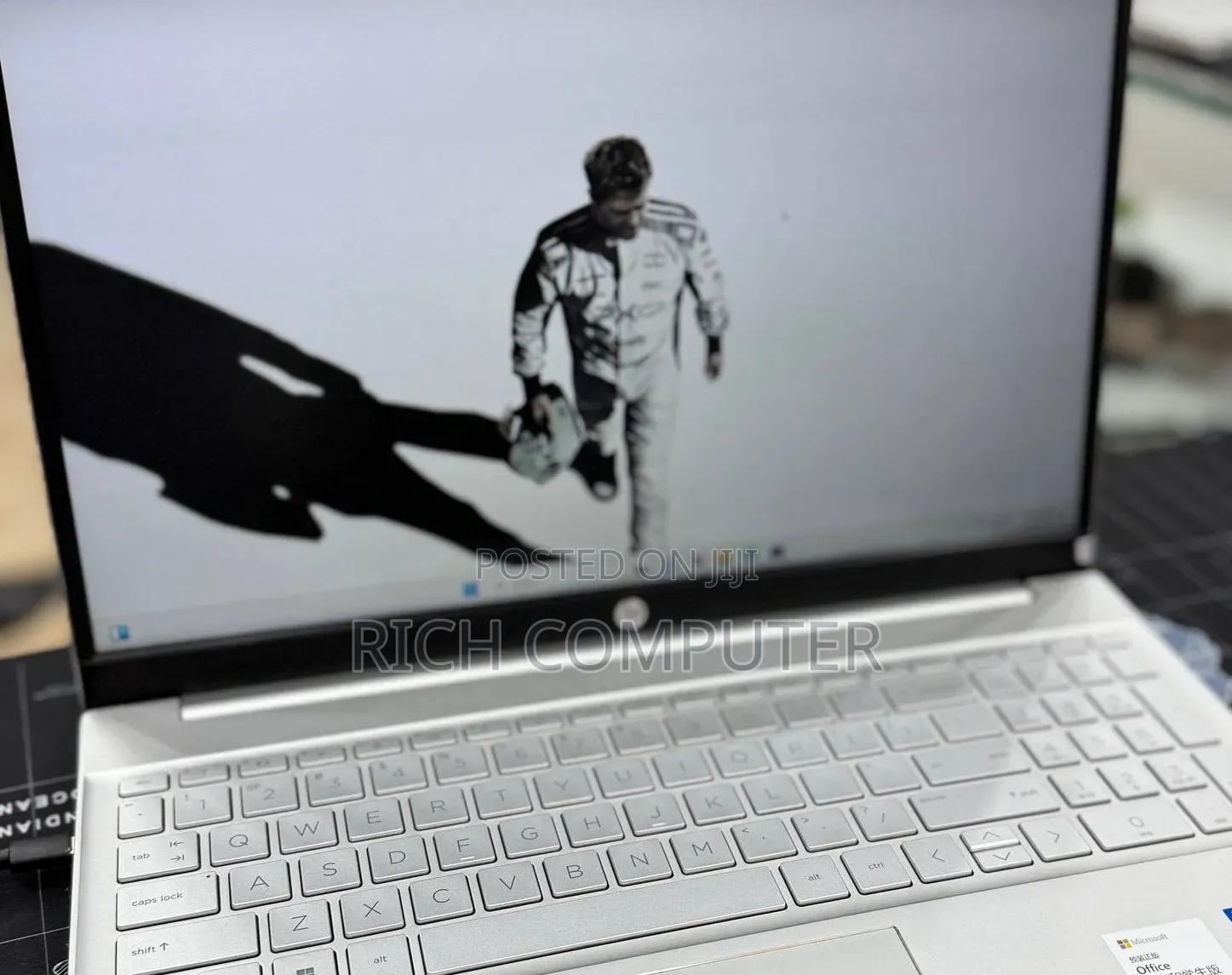 New Laptop HP Pavilion 15 16GB Intel Core i5 SSD 1T