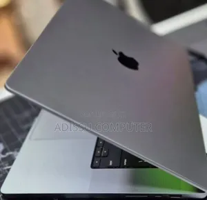 New Laptop Apple MacBook Pro 2021 M1 32GB Apple M1 Pro SSD 512GB