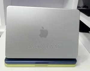 New Laptop Apple MacBook Neo 2026 8GB Intel Pentium SSD 256GB