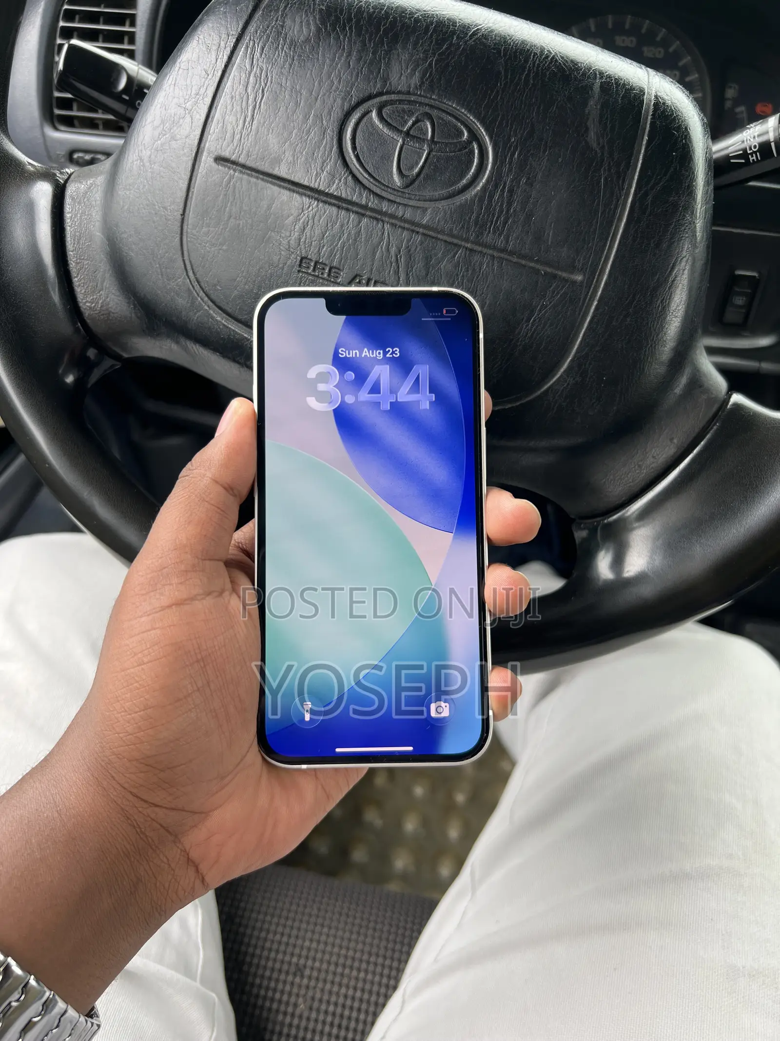 Apple iPhone 13 128 GB