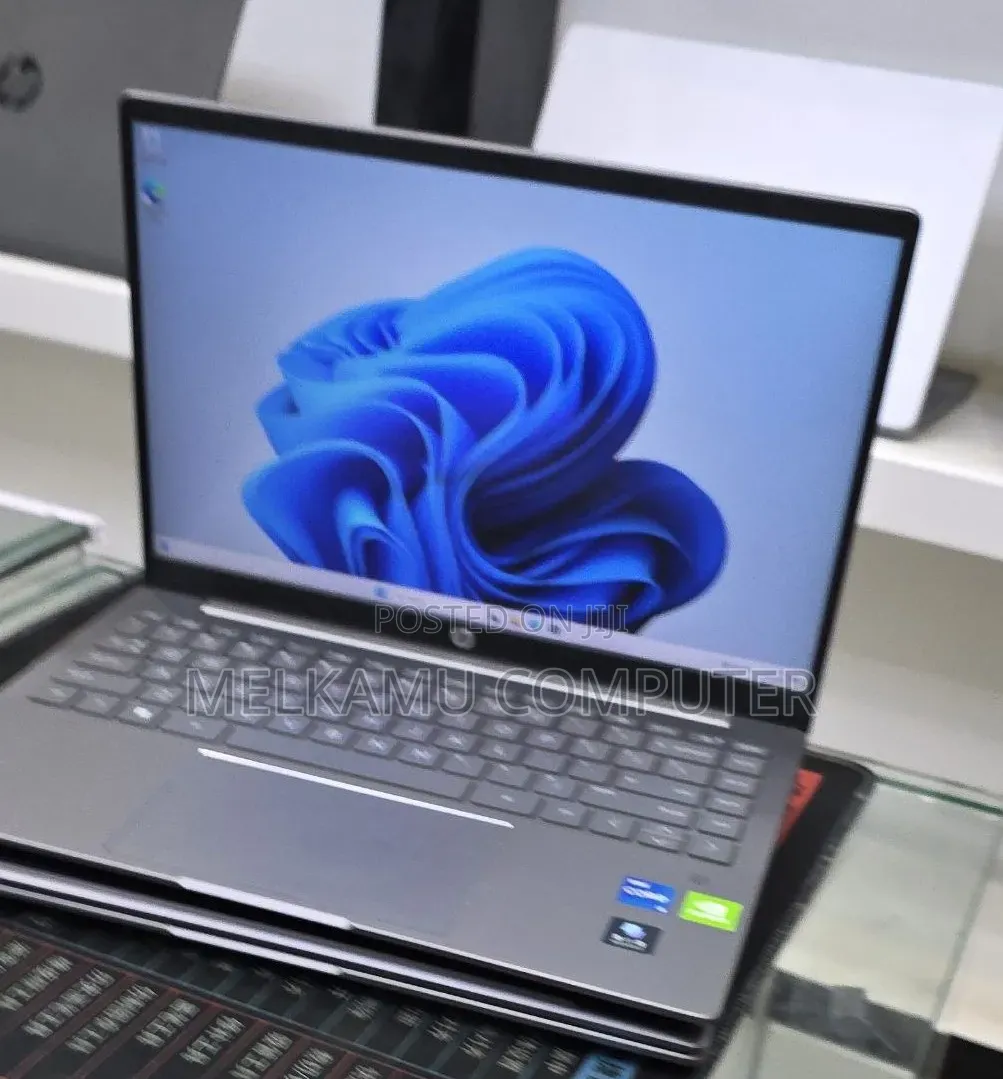 New Laptop HP Pavilion Gaming 15 2019 16GB Intel Core i5 SSD 512GB