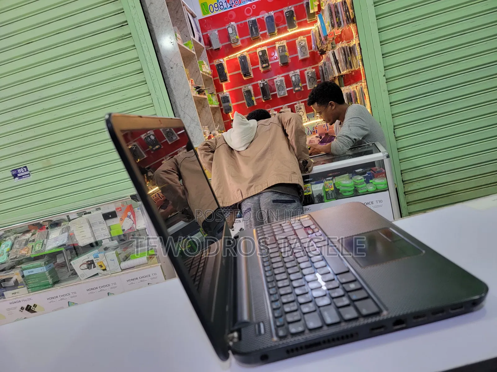 Laptop Dell Vostro DVCI316 4GB Intel Core i3 HDD 500GB