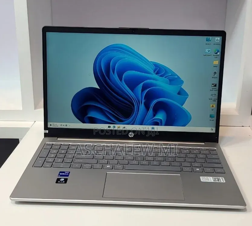 New Laptop HP Stream Notebook 16GB Intel Core i7 SSD 1T