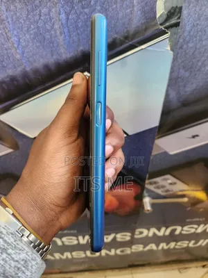 Samsung Galaxy M12 128 GB Blue