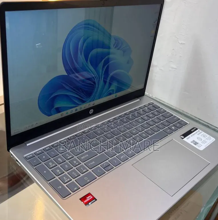 New Laptop HP Stream Notebook 16GB Intel Core i5 SSD 1T