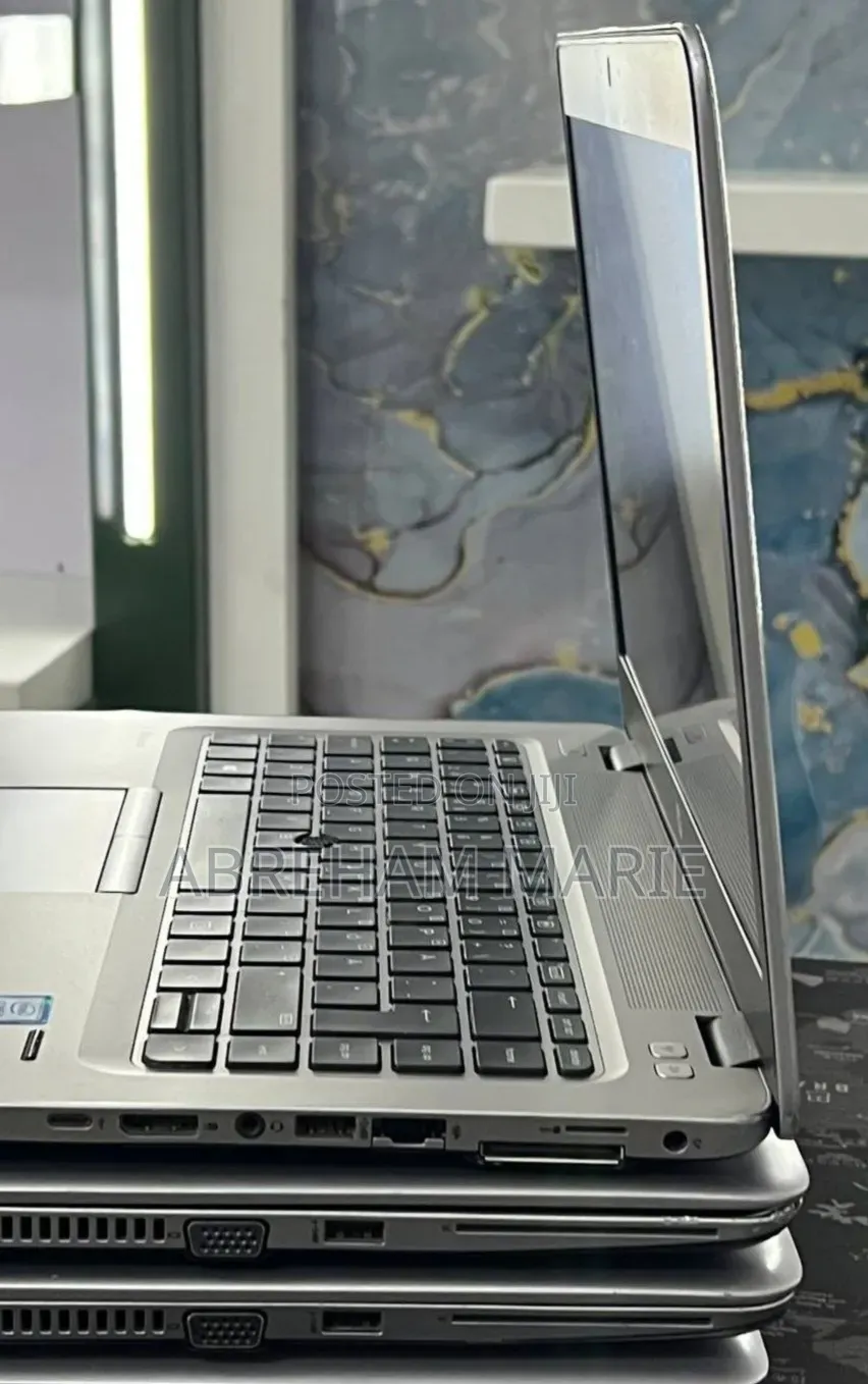 New Laptop HP EliteBook 840 G3 8GB Intel Core i5 SSD 256GB