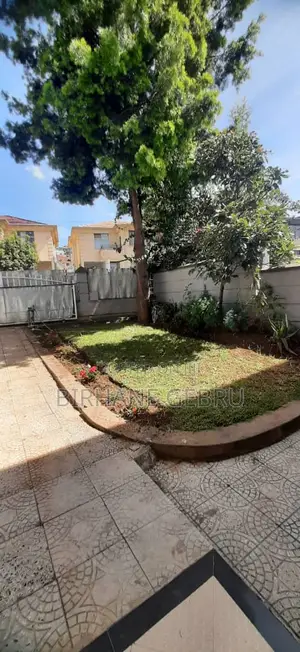 5bdrm House in G+1, Bole for rent