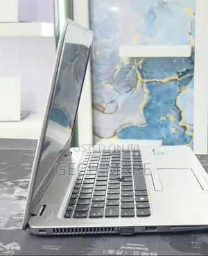 New Laptop HP EliteBook 840 G4 8GB Intel Core i7 SSD 256GB