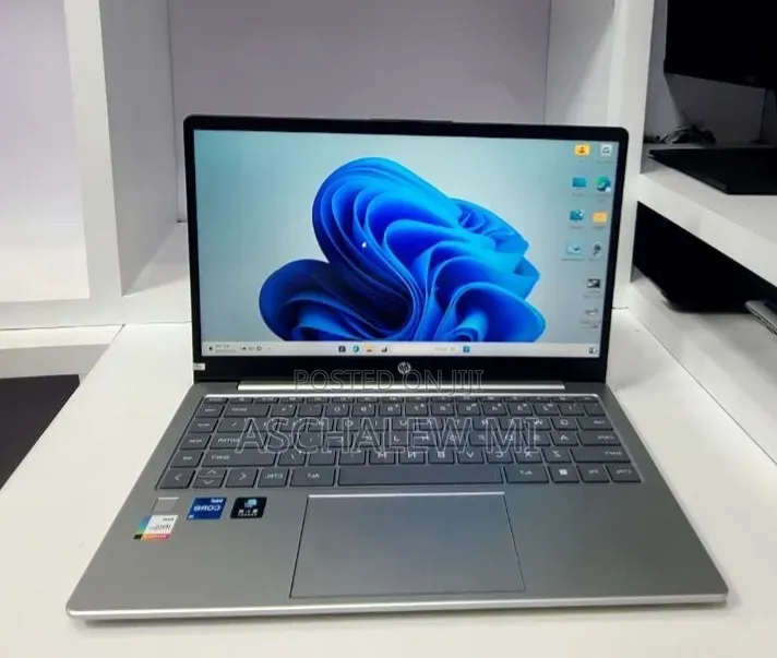 New Laptop HP Stream Notebook 16GB Intel Core i5 SSD 1T