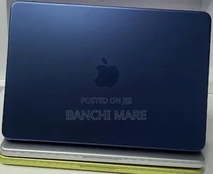 New Laptop Apple MacBook Neo 2026 8GB Intel Core 5 SSD 512GB