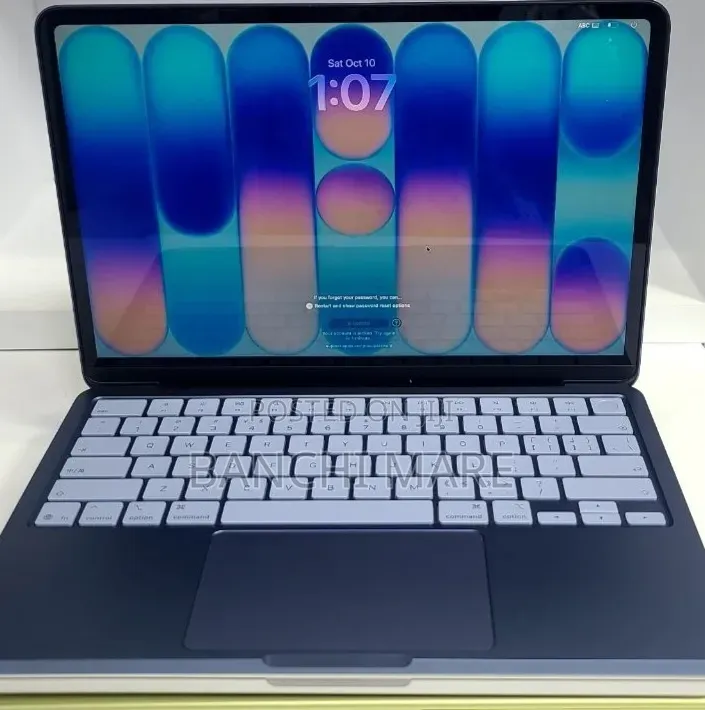 New Laptop Apple MacBook Neo 2026 8GB Intel Core 5 SSD 512GB