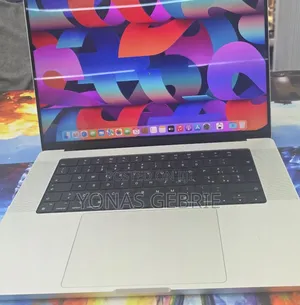 New Laptop Apple MacBook 16GB Apple M1 Pro SSD 1T