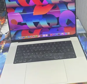 New Laptop Apple MacBook 16GB Apple M1 Pro SSD 1T