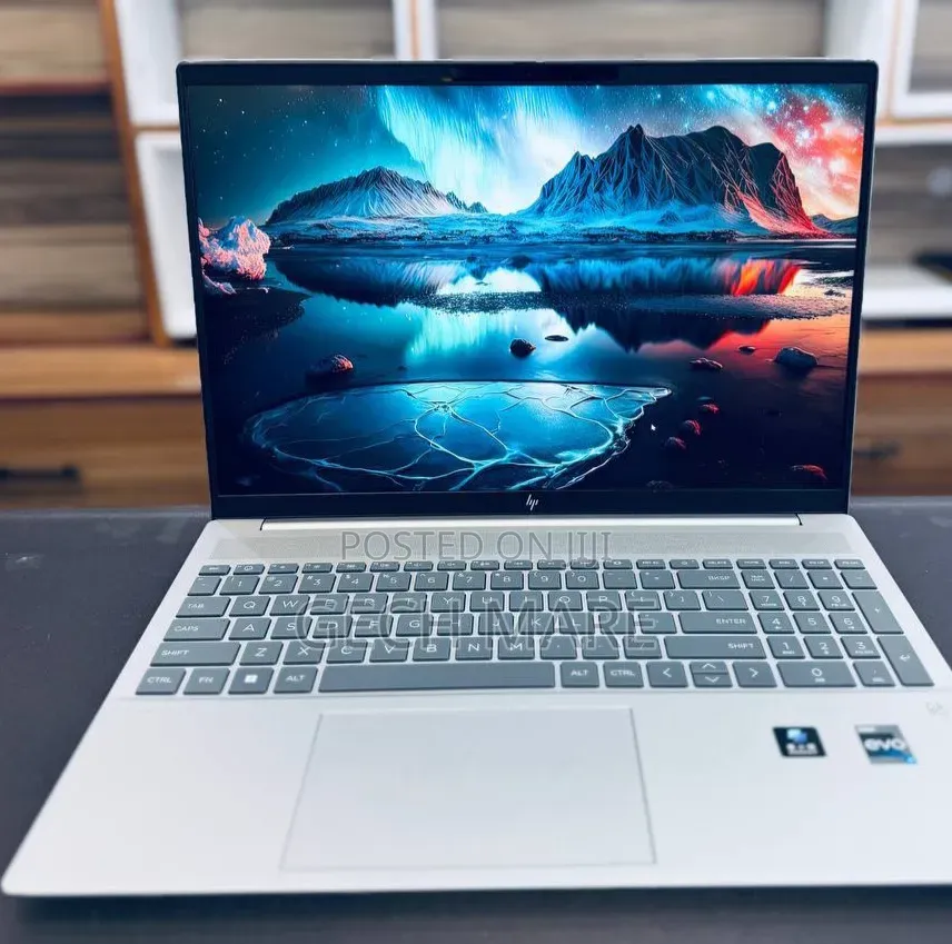 New Laptop HP Pavilion 15 16GB Intel Core i7 SSD 1T