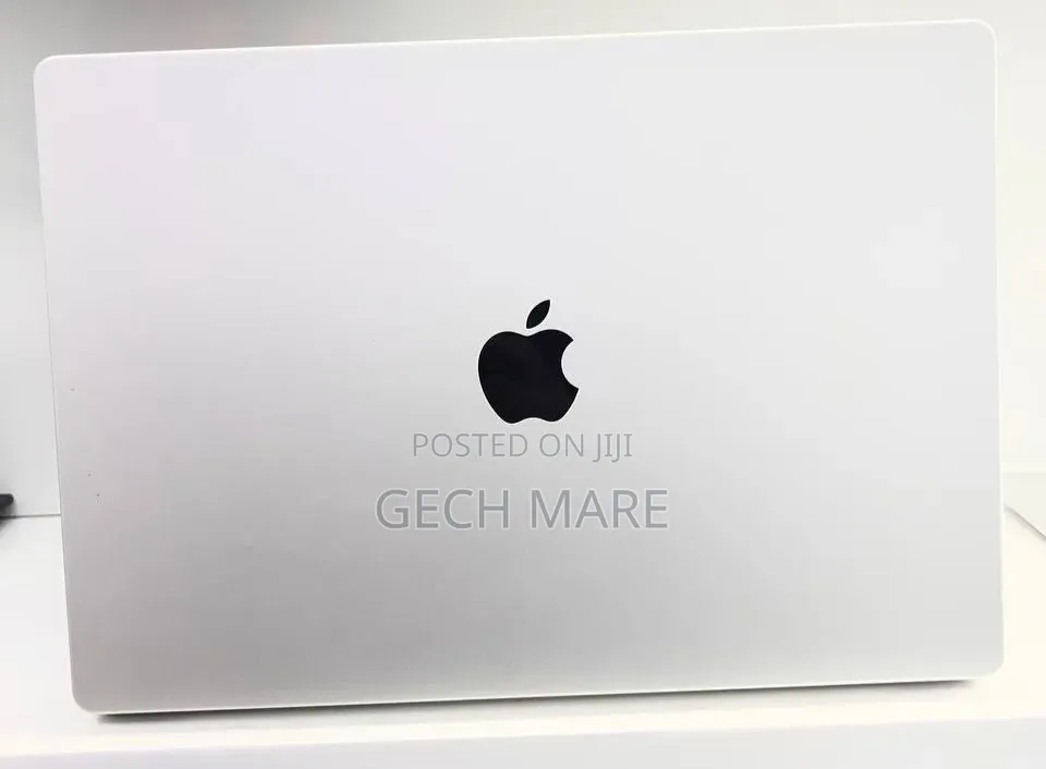 New Laptop Apple MacBook Pro 2021 M1 16GB Apple M1 Pro SSD 1T