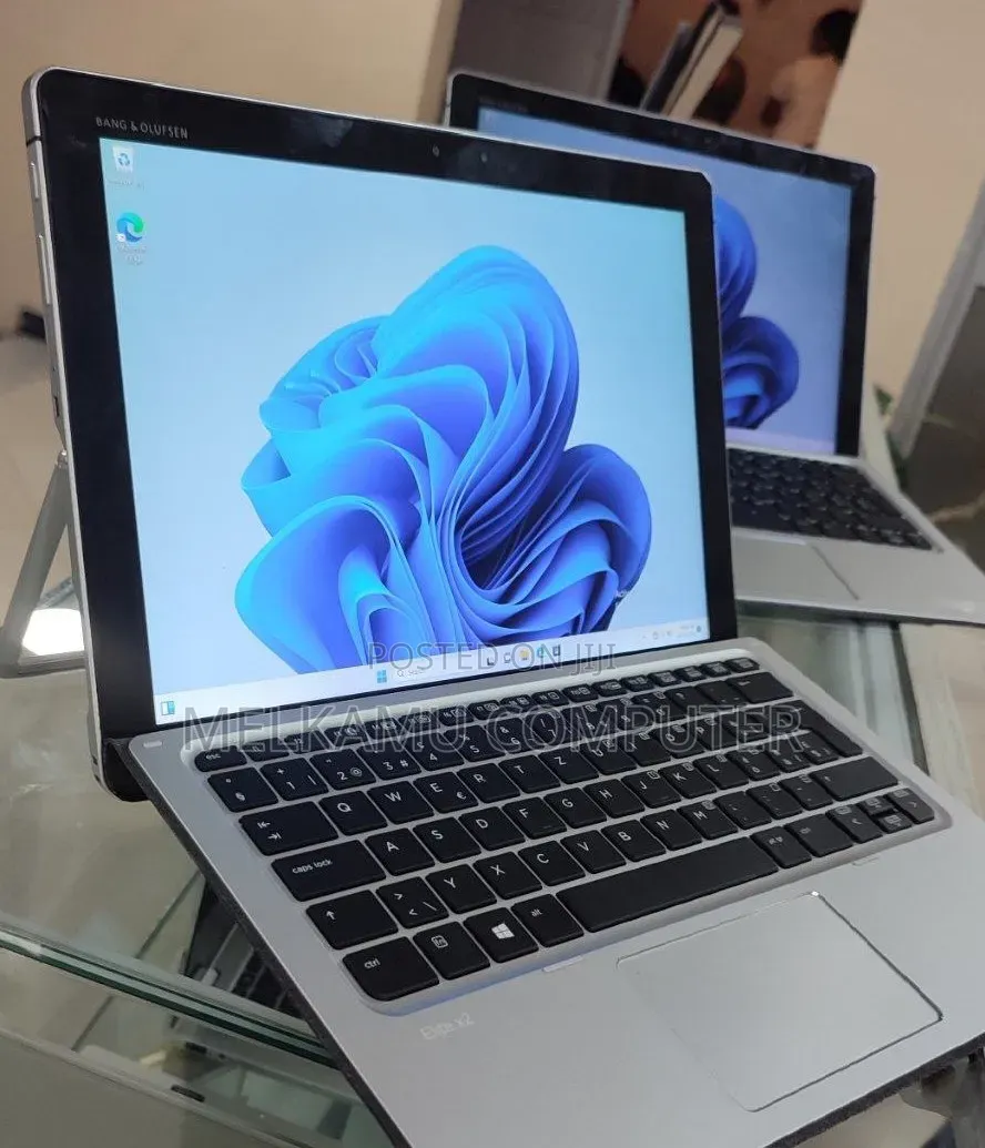 New Laptop HP Elite X2 G4 8GB Intel Core i5 SSD 128GB