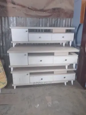 Photo - ላምኔት ቲቪ ማስቀመጫ/Laminate Tv Stand