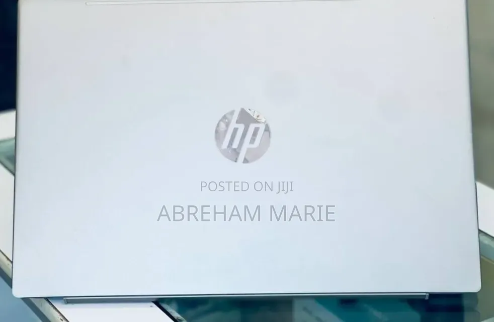 New Laptop HP Pavilion 15 8GB Intel Core i5 HDD 1T