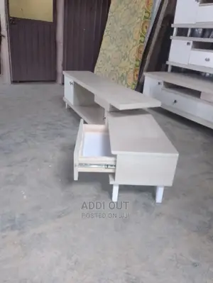 ላምኔት ቲቪ ማስቀመጫ/Laminate Tv Stand