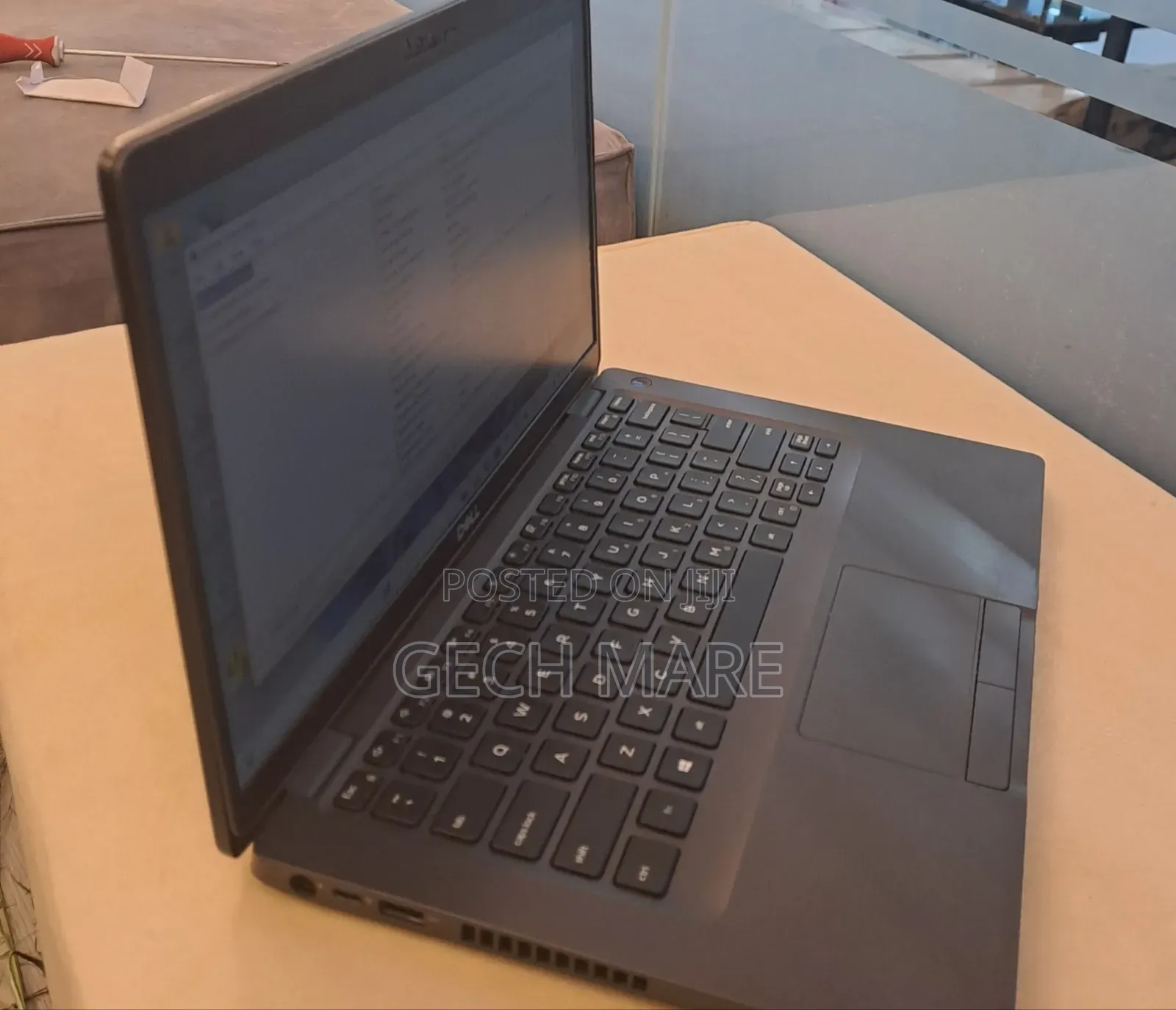 New Laptop Dell Latitude 5310 16GB Intel Core i7 SSD 256GB