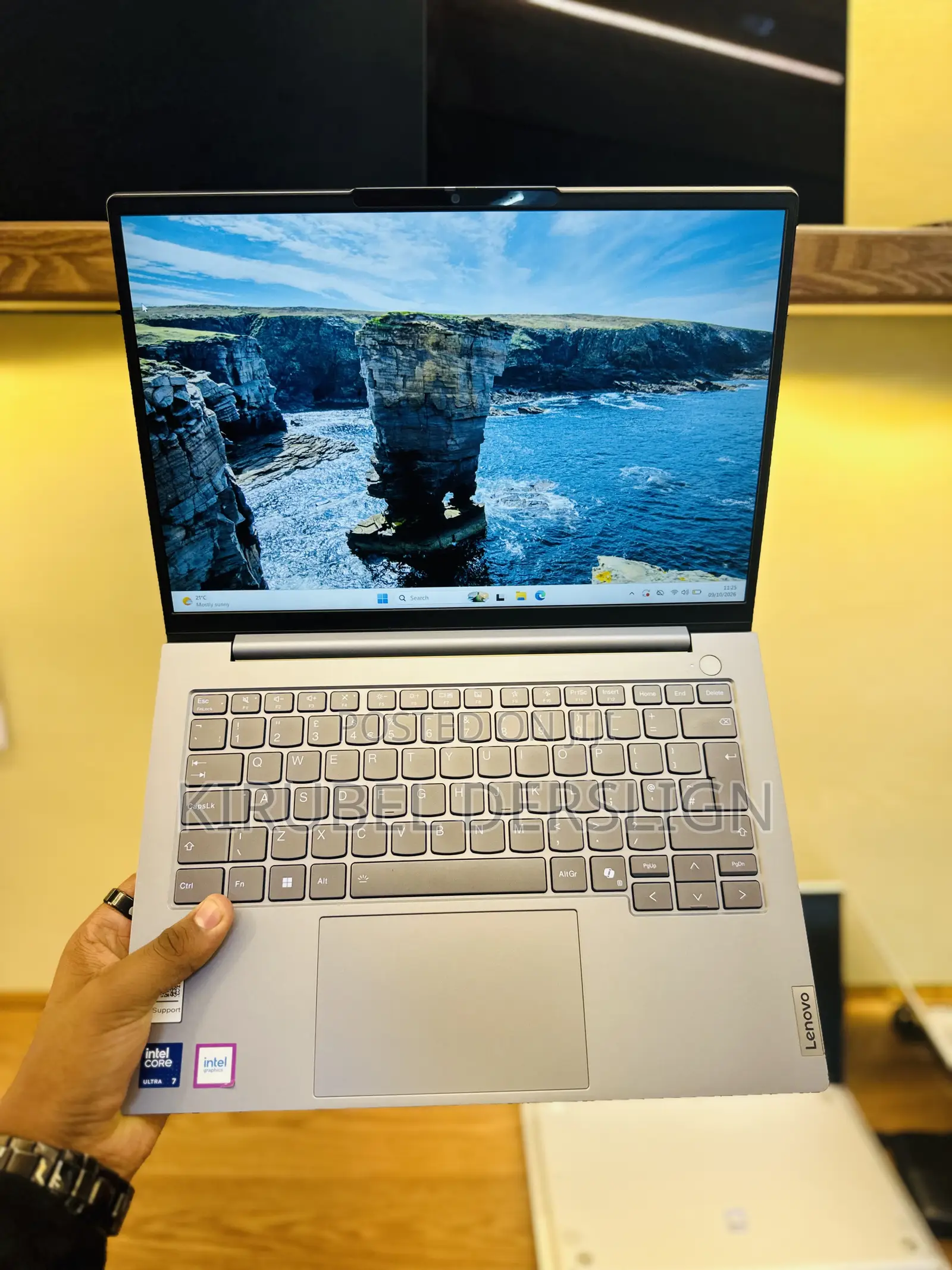 New Laptop Lenovo Thinkbook 14 16GB Intel Core Ultra 7 SSD 1T