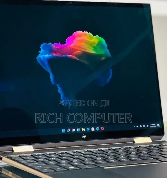 New Laptop HP Spectra 13 16GB Intel Core i7 SSD 1T