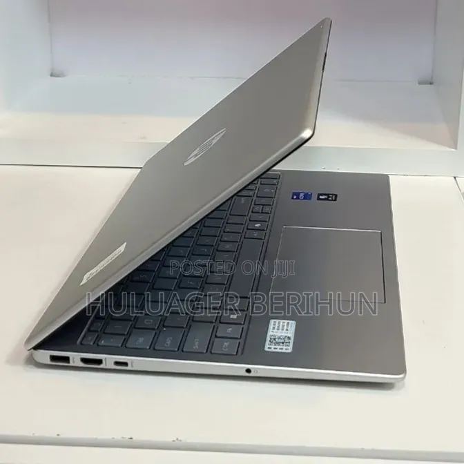 New Laptop HP Stream Notebook 16GB Intel Core i7 SSD 1T