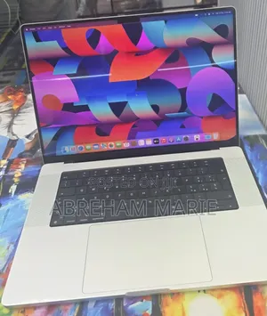 New Laptop Apple MacBook Pro 2021 M1 16GB Apple M1 Pro SSD 1T