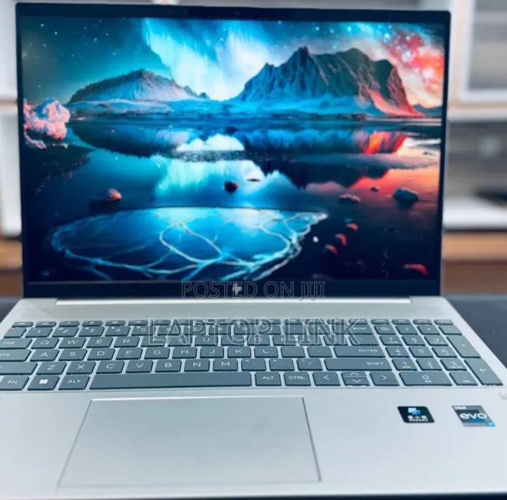 New Laptop HP Pavilion 15 16GB Intel Core i7 SSD 1T