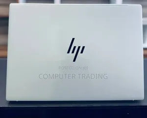 New Laptop HP Pavilion 17 16GB Intel Core i7 SSD 1T