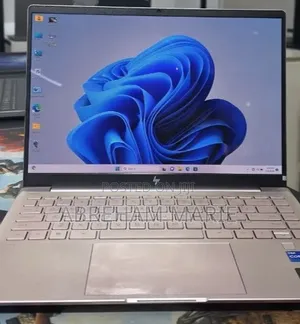 New Laptop HP Pavilion 14 16GB Intel Core i7 SSD 1T