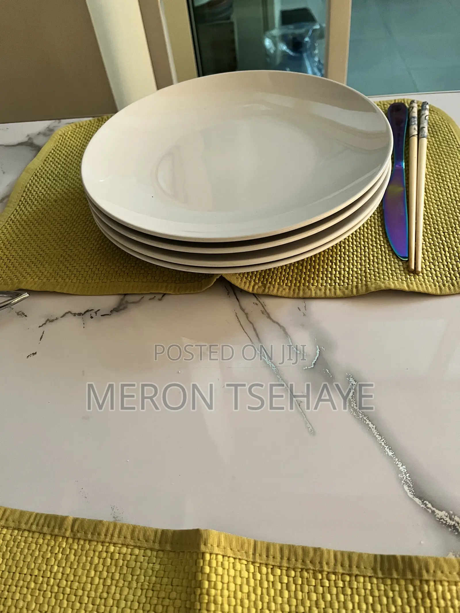 IKEA 4 PCS White Plates /24cm